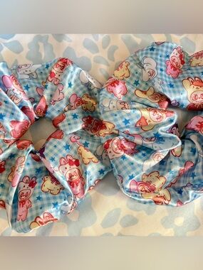 Sanrio Labubu Blue Gingham Character Scrunchie Cute Hair Accessory Kawaii Satin